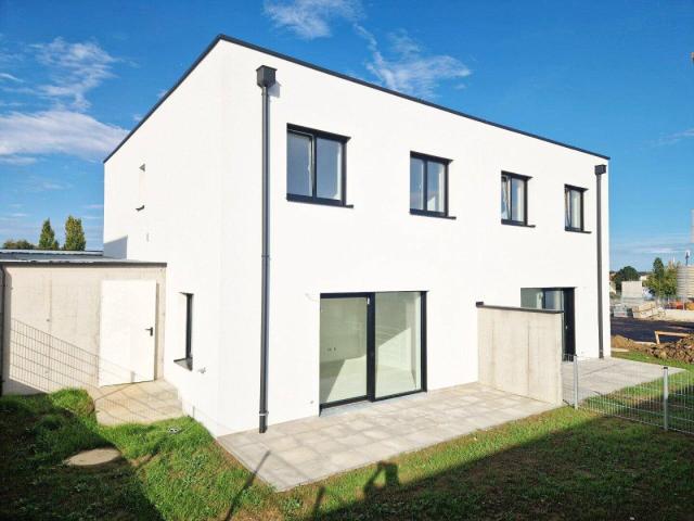 Top 5: Förderung möglich! Belagsfertige Doppelhaushälfte mit 5 Zimmern, Carport, Terrasse, Eigengarten!
