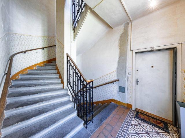 Top 9 10 | Sanierungsbedürftige Eigentumswohnung 64 m²