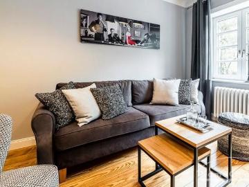 Top central in Hamburg Neustadt* Furnished, quiet business apartment with balcony