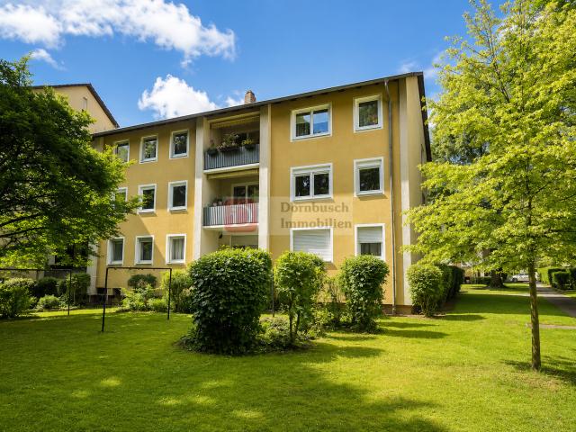 Top! Charmante 3 Zimmer Wohnung mit offenem Wohnkonzept und Balkon