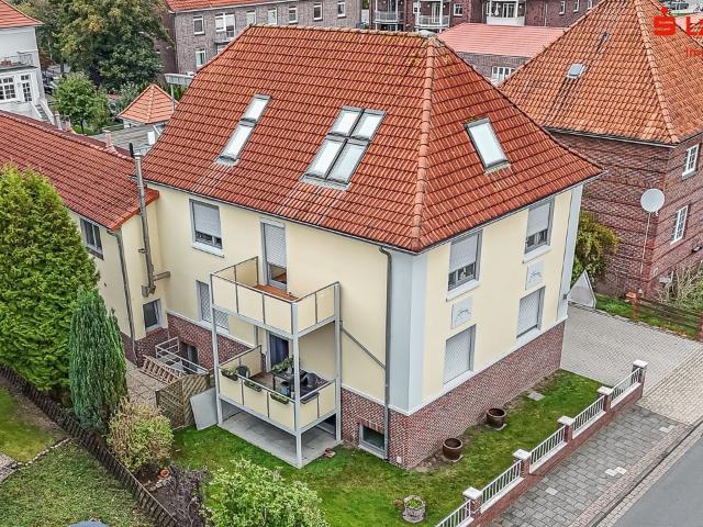 Top Anlageobjekt im Herzen von Varel Mehrfamilienhaus mit Gewerbe