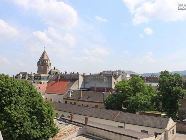 Top Anlagewohnung im Herzen von Korneuburg, mit Balkon und Klimaanlage DG