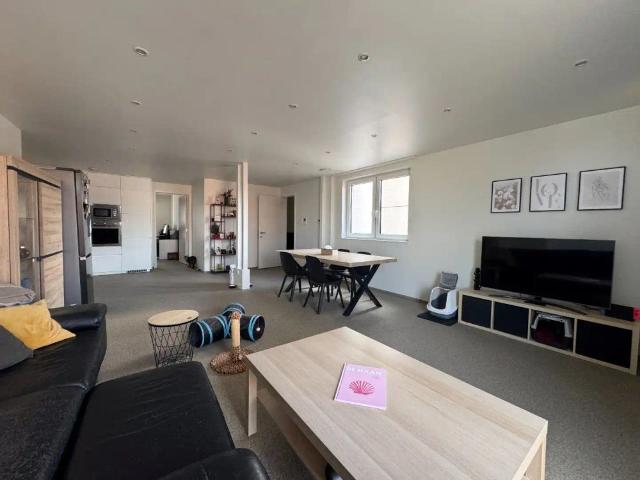 TOP appartement met 3 slpk + groot terras + privé parking