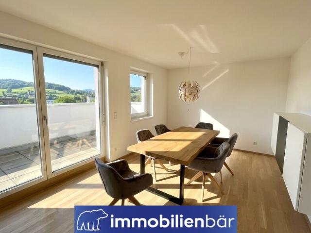 Top aufgeteilte 3 Zimmerwohnung in Schlüsslberg mit großer Terrasse