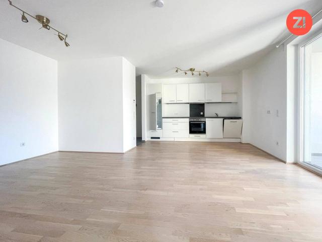 TOP AUSSTATTUNG 2 Zimmer Wohnung mit Küche und Balkon