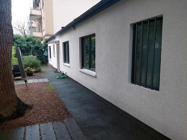 Top Bungalow Ebenerdig +3 Garagen und 3 Stellplätze Maklerfrei