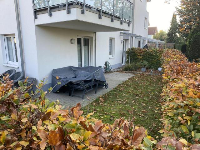 Top Garten Wohnung KFW70 modern, perfekte ruhige Lage, Zentrum