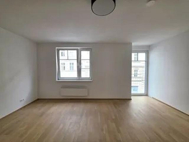 Top gelegene 2 Zimmer Wohnung, in der Schlagergasse/Severingasse Nähe Volksoper und WUK!