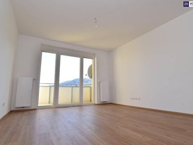 TOP GELEGENHEIT! Liebevoll sanierte 2 Zimmer Wohnung mit Balkon Erstbezug nach Sanierung!