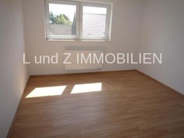 TOP* Gemütliche 2 Zimmerwohnung plus Pkw Stellplatz oder Garage !