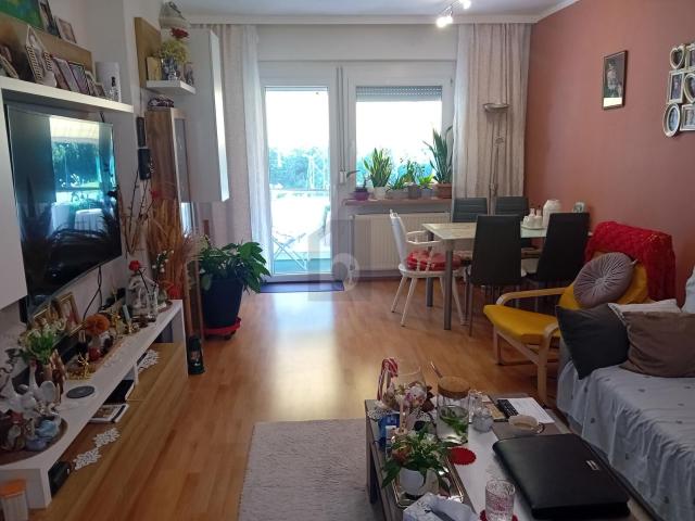 TOP GEPFLEGTE EIGENTUMSIMMOBILIE MIT LOGGIA UND HERVORRAGENDER WÄRMEDÄMMUNG