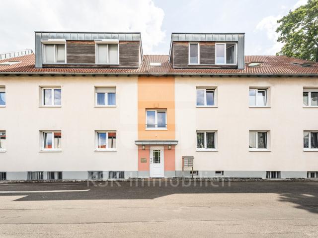 Top gepflegte Eigentumswohnung mit Außenstellplatz in Köln Porz