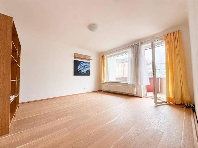 Top gepflegte 2 Zimmer Stadtwohnung in Hernau provisionsfrei