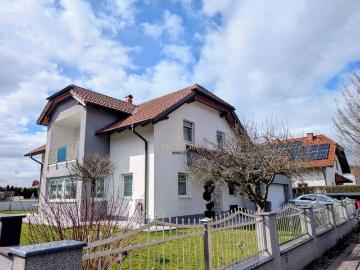 Weißkirchen an der Traun, Wels-Land, Oberösterreich