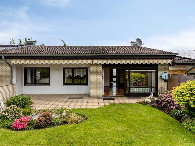 Top gepflegtes Reihenhaus mit Bungalowcharakter und Garage in Ratingen Homberg