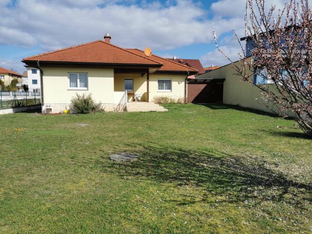 Top gepflegter, barrierefreier Bungalow