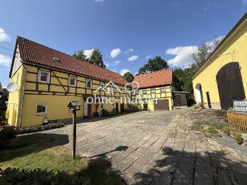Top gepflegter Dreiseitenhof