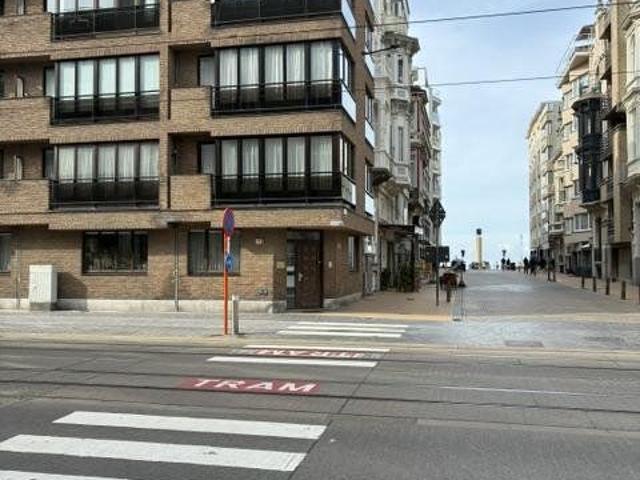 Top gerenoveerde, gemeubelde grote studio op 30 m van zee