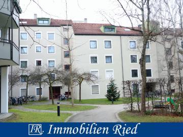 Top geschnittene 2 Zimmer Wohnung mit Loggia in Berg am Laim in zentraler Lage Nähe Ostbahnhof