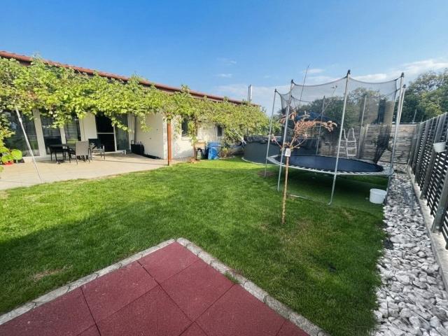 Top Doppelhaushälfte in Raab, 125M², 5 Zimmer, Garten, Terrasse, 3 Stellplätze!