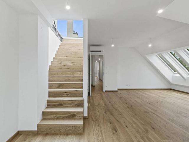 TOP DREI Zimmer mit DACHTERRASSE + inkl. KÜCHE