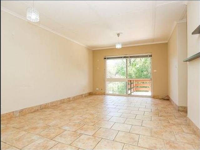 Top Floor 2 Bedroom Unit