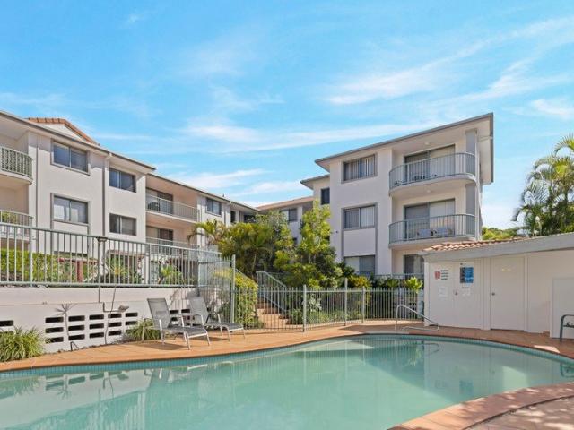 Top Floor Coastal Living in the Heart of Mermaid Beach