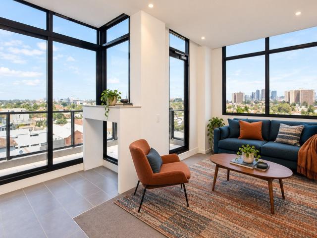 Top Floor Corner Apartment with City Views