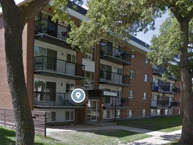 Top Floor Corner Unit Fully Furnished — 1 Bedroom Condo Unit