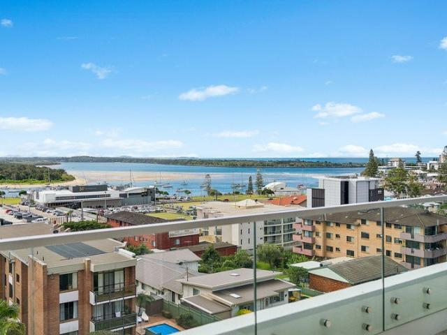 Top floor 'Akoya' apartment has breathtaking views