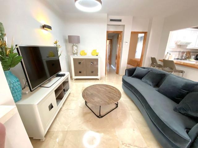 Top Floor Apartment · Aloha