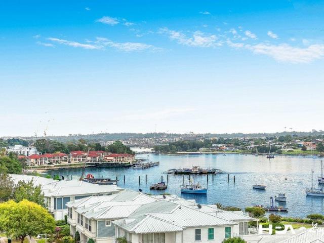 Top Floor Apartment with Study | Water Views & Quiet Living