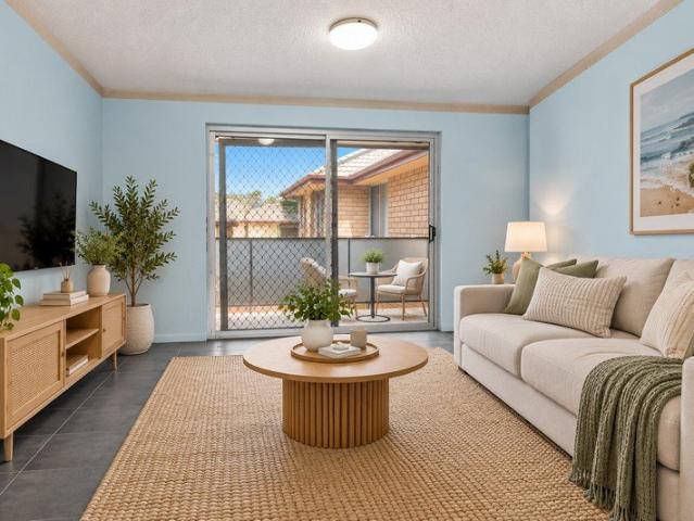 Top Floor Apartment with Renovation Potential