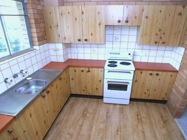 Top Floor Apartment with Views – Prime Coffs Harbour Location