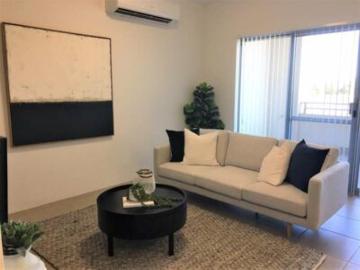 Top Floor Ashby Apartment