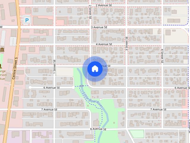 Top floor, bright, central, quiet unit in small adult building