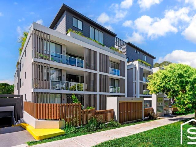 Top Floor Dual Level Living | Prime Epping Location | Expansive Balcony