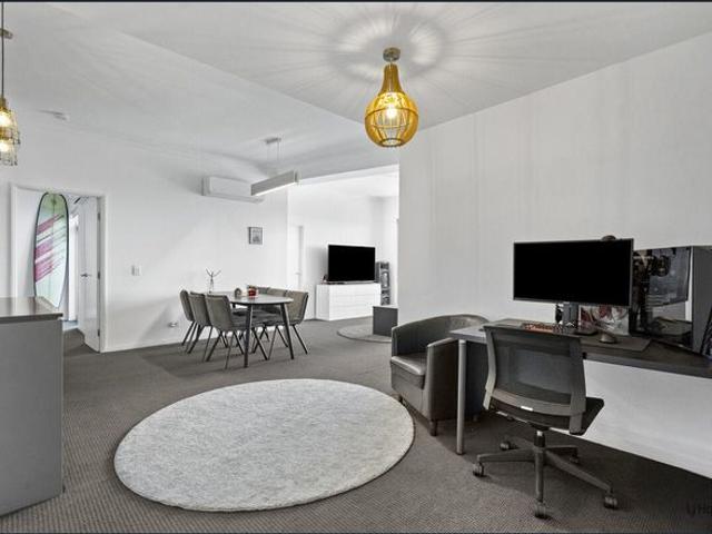 Top Floor Furnished Apartment with Stunning Views & Resort Style Living