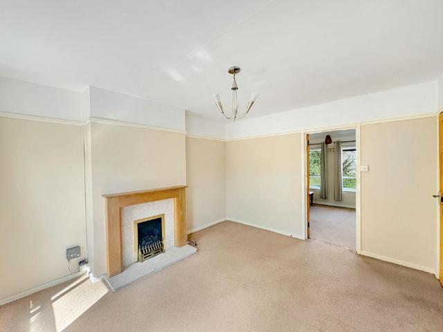 Top floor one bedroom maisonette offering bright and spacious accommodation, a private garden, and white goods included. Benefitting from a new carpet before move in, external storage and a convenient location