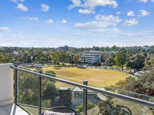 Top floor, overlooking Waitara Oval