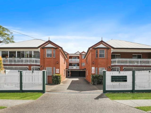 Top Floor Living with Exceptional Space, Privacy & Lifestyle
