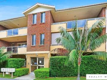 Top Floor Living with Space, Style & Convenience