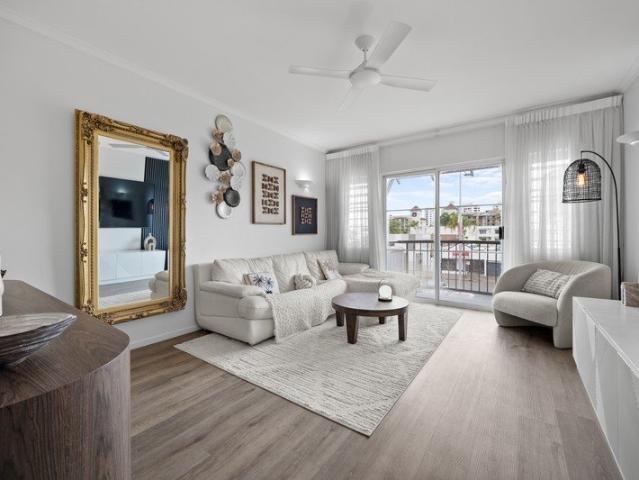 Top Floor Living With Style, Security & Convenience