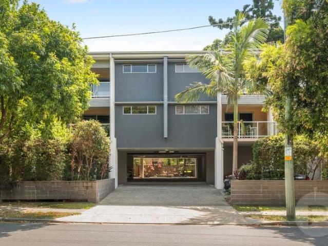 Style, Space & a Leafy Outlook