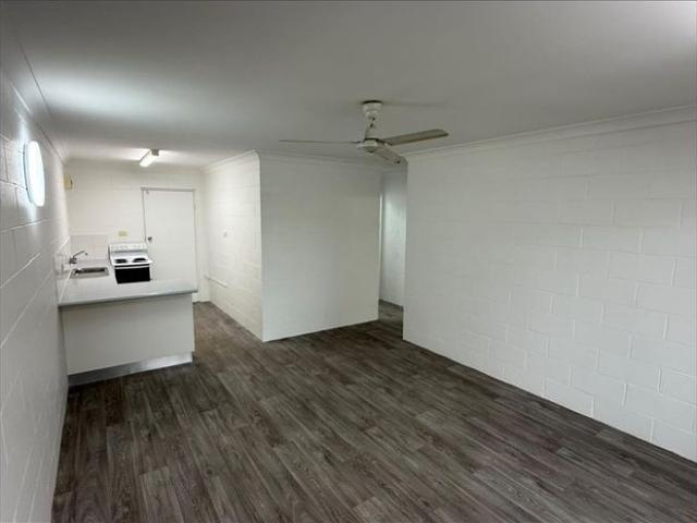 Top Floor Modernised Unit