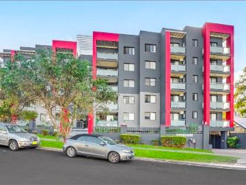 TOP FLOOR SUN SOAKED DETACHED UNIT WITH LIFT AND STORAGE