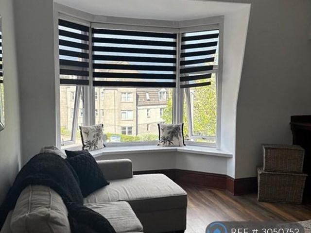 Top Floor Right, Aberdeen, AB10 1 bed flat to rent £650 pcm £150 pw