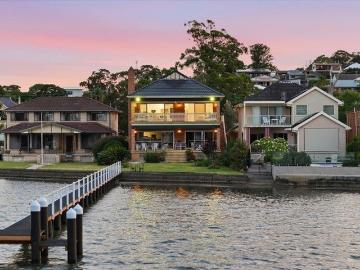 Waterfront Living with Sweeping Views & Deep Water Jetty