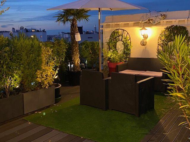 Top floor with terrace and panoramic view with elevator, 1 separate bedroom, 15 minutes from central Paris