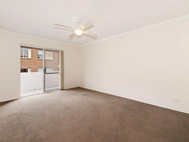 Top Floor Two Bedroom Apartment in a Prime Location